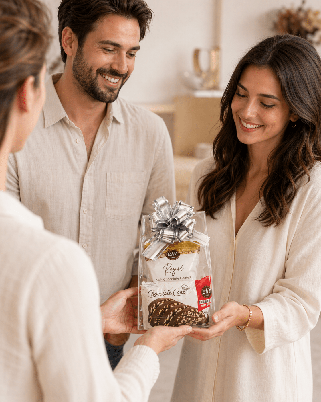 elit Double Delight Chocolate Cake Hazelnut Creme Gift Bag - Beehive Chocolate & Gift Malaysia