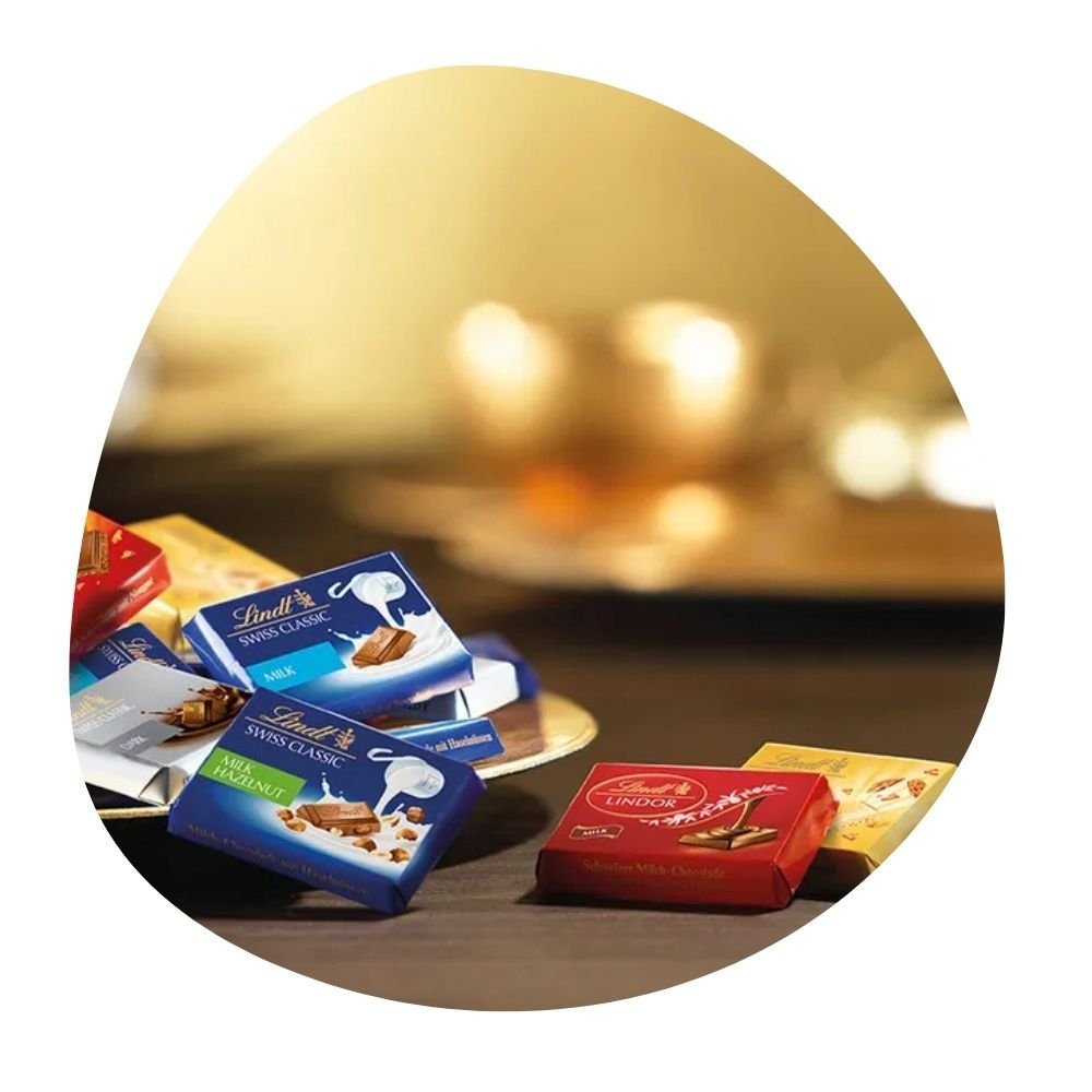 Lindt Swiss Premium Assorted Napolitan Chocolate 500g - Beehive Chocolate & Gift Malaysia